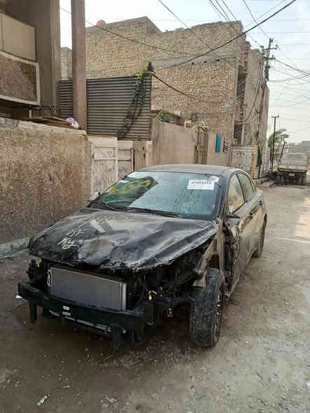 السلام عليكم هاي السياره للبيع وراح اخلي رقم تلفوني بالامين الثانيه خلف السده ***********
