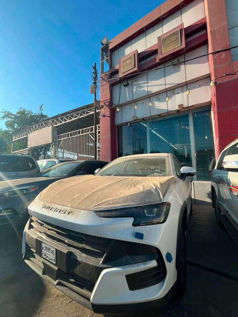 🚘✨ وصلت الآن إلى معرض دار السلام لتجارة السيارات ✨🚘

سوئيست S06 كومفورت موديل 2026 🤍🔥

✅ محرك 1.5 تيربو
✅ ناقل حركة أوتوماتيك DCT
✅ شاشة كبيرة مع Apple CarPlay وAndroid Auto
✅ سقف بانوراما
✅ بصمة تشغيل ودخول ذكي
✅ كاميرا خلفية وحساسات
✅ تصميم عصري ومواصفات مميزة تمنحك تجربة قيادة ممتعة.

📍 متوفرة الآن في معرض دار السلام لتجارة السيارات
📍 معارض البياع – مدخل الشارع المميز

📞 للاستفسار:
***********
***********

دار السلام… ثقتكم هي نجاحنا.
