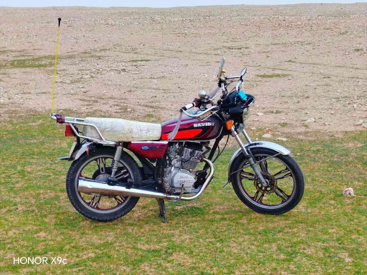 سلام عليكم دراجه البيع موديل 2021وراق صوليه.  مكلف بلنشر
***********
