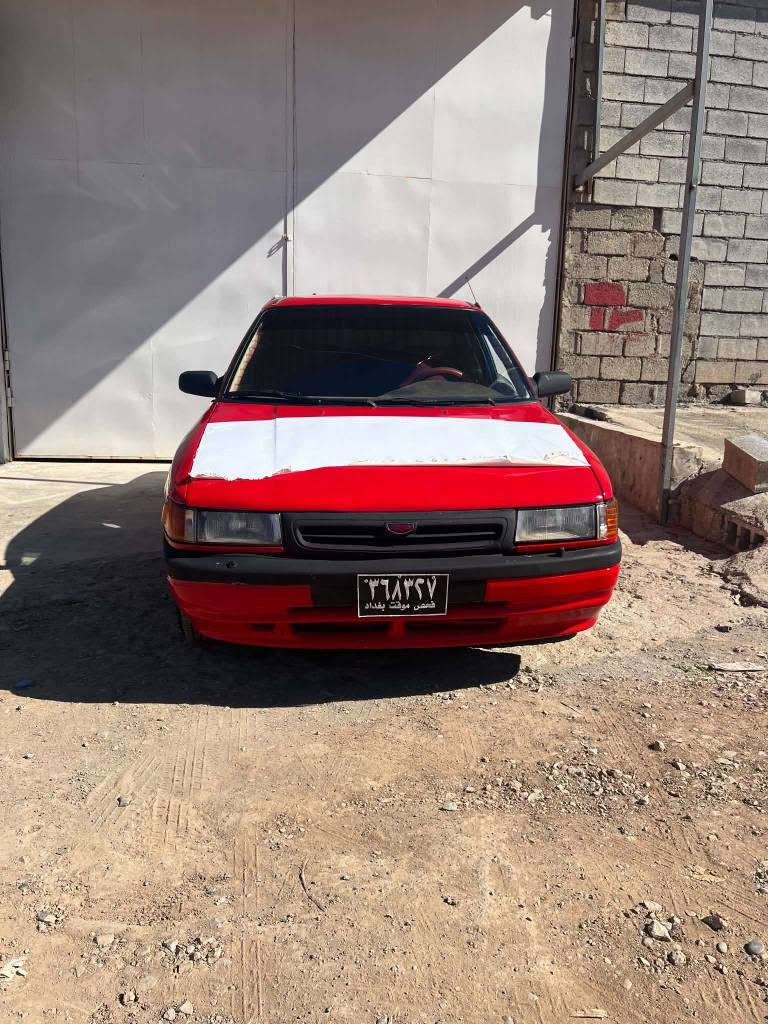 Mazda 323 
خوار هةموو بازار مازداي 8 بةرخ گيرو مةكينة بة شةرت ئارم پلاستيك سليماني 
خايسو رزيوي بة شةرت پشتو پيشي كةپسة 
تةقةو رةقةي بة شةرت كارةباي مةزبوت سةيارةيةكي بي كةمو كورية بو زانياري زياتر تةلةفون بكةن
*********** كويسينجاك, أربيل
