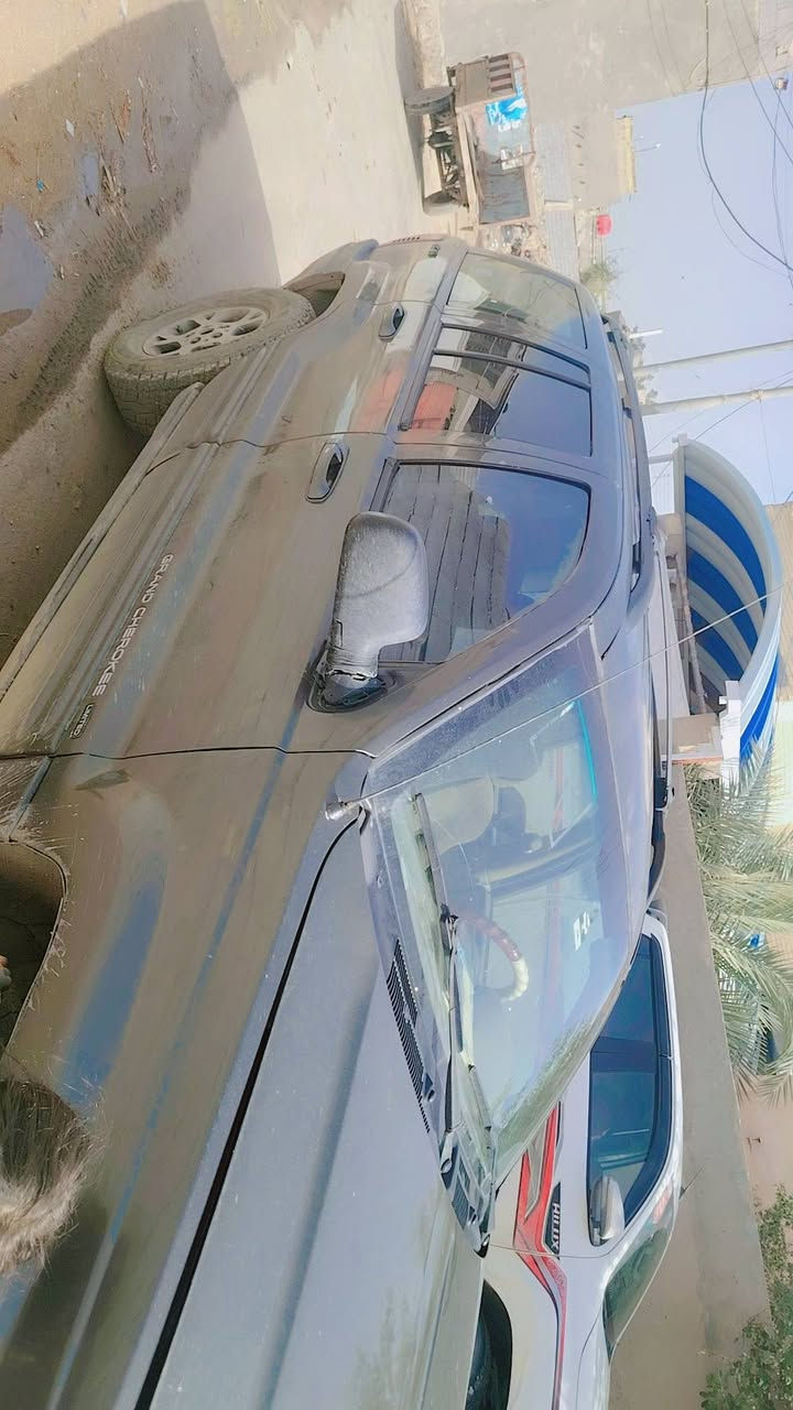 سلام عليكم جيب شيروكي مديل 2000 للبيع رقم بغداد مكانه بصره تفاصيل أكثر اتصل عله الرقم ***********6
