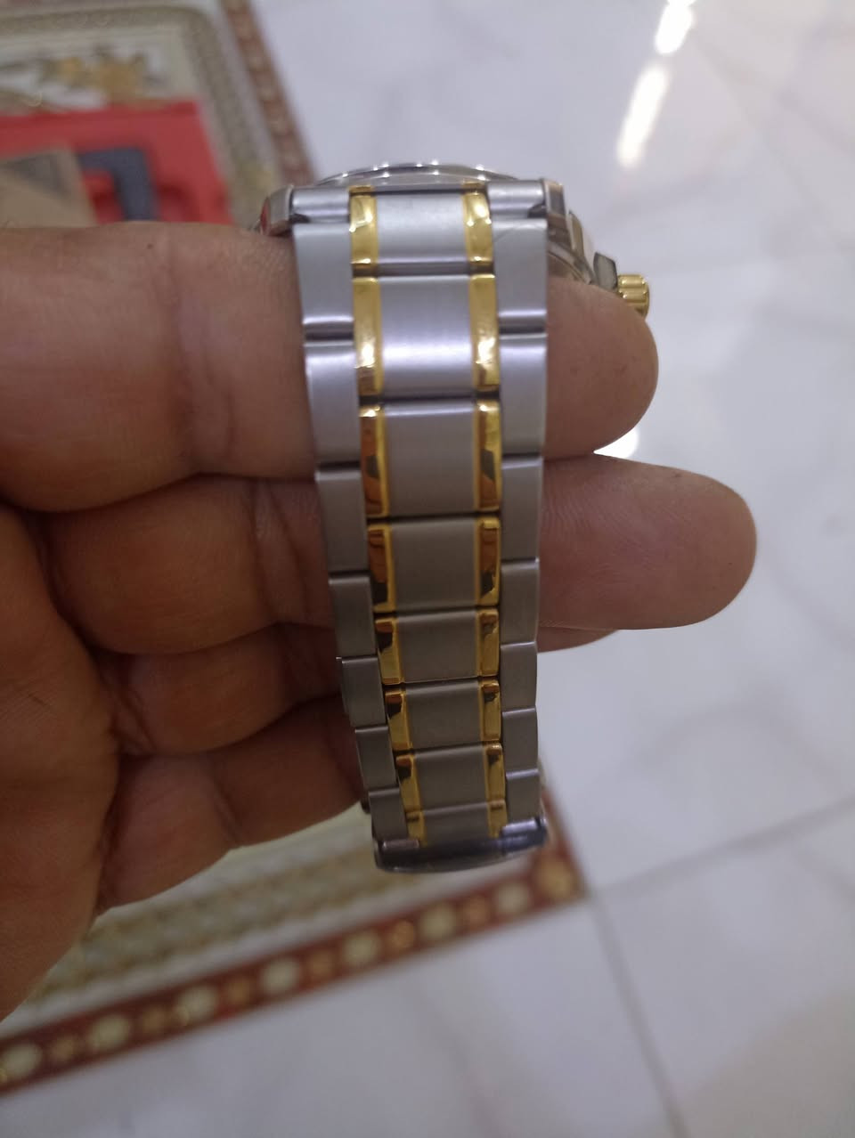 ء
خوان سلام عليكم هاي ساعه اورنيت
تعمل بنظام الباتري الماركه ياباني اصلي الون مميز ثابت ضد الماء 
وضد الخدوش القطر ساعه 42 
سعر وتفاصيل ع الخاص تحياتي للجميع يوجد توصيل جميع المحافظات


**إذا كنت صاحب هذا الإعلان وتريد حذفه لأي سبب، رجاءا أرسل رسالة إلى الدعم الفني**