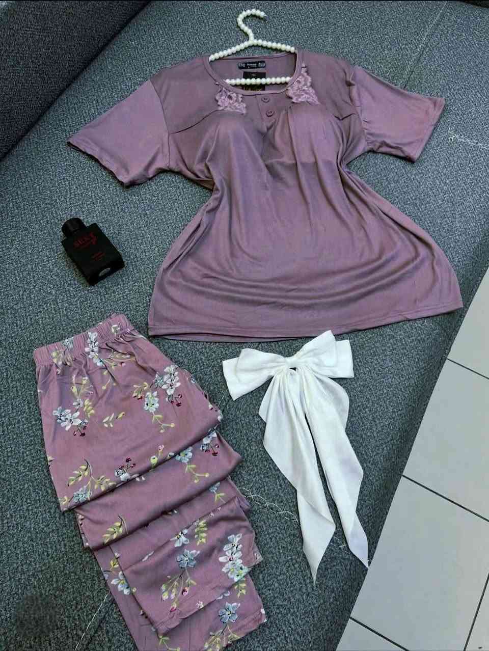 تراكات فانيلا زبده بارده السعر 8 فقط🌼 قياسات متنوعه


**إذا كنت صاحب هذا الإعلان وتريد حذفه لأي سبب، رجاءا أرسل رسالة إلى الدعم الفني**