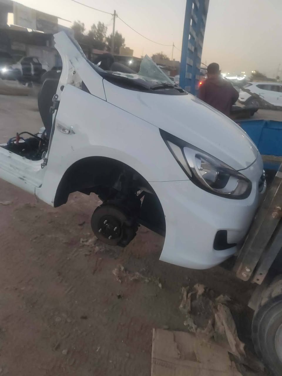 يوجد كصات تفصيخ كافه السيارات الكوريه
كصات خليجي وامريكي
سوناتا اوبتما اكسنت النترا سنتافيا توسان اسبورتج
كلشي يخص السيارات الكوريه متوفر
*********** واتساب
