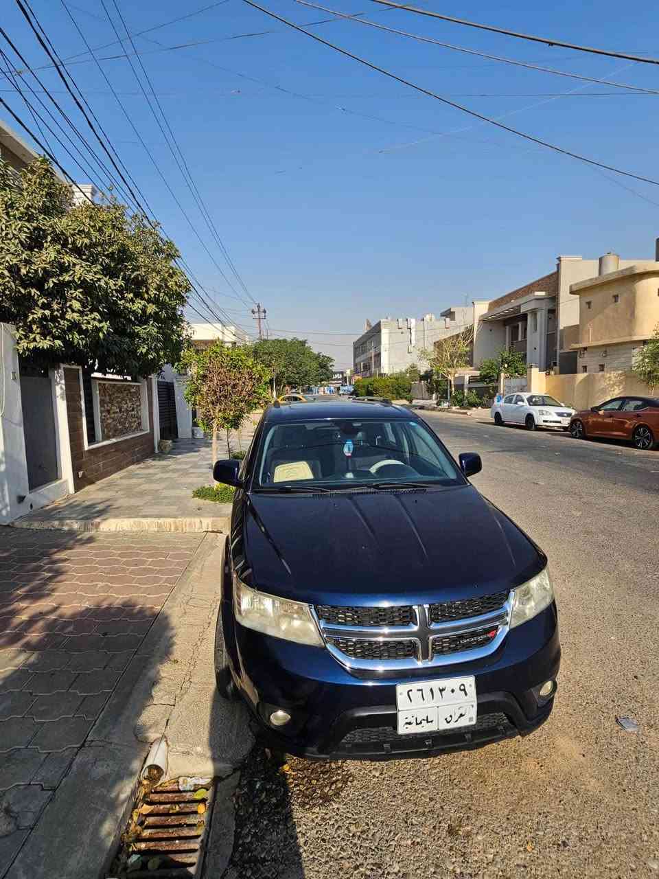 للبيع دوج جورني ٢٠١٧ كروس رود محرك ٦ سلندر 
رقم سليمانيه السيارة ماشيه ٦٠ الف جديده گير محرك بالشرط مكاني كركوك سعره 150 وبيه مجال بسيط *********** كركوك, العراق
