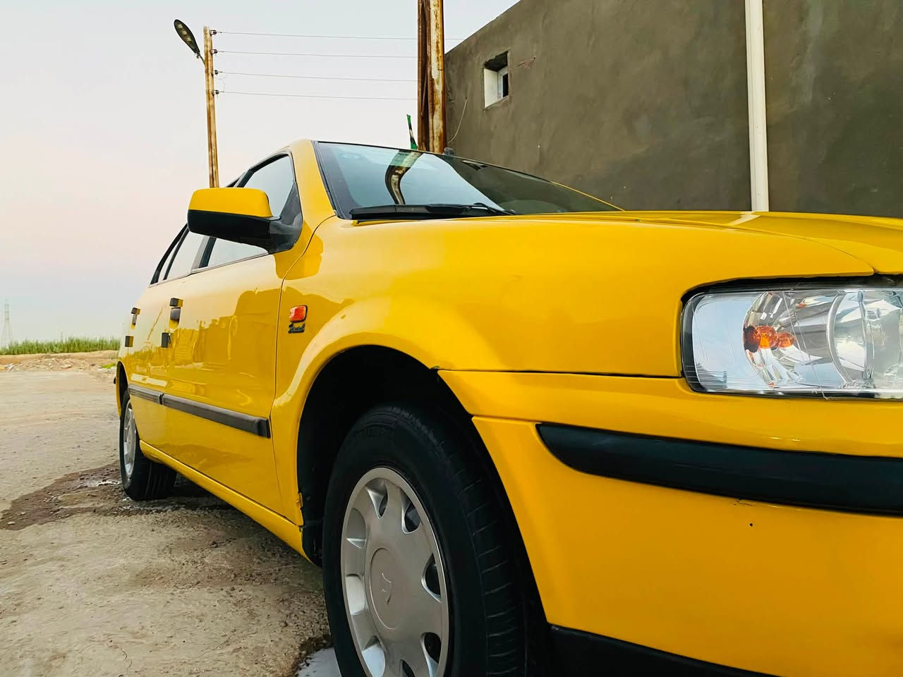 السلام عليكم سمند موديل ٢٠٠٩ ايراني اصل ام الجهاز ABSكفاله من كلشي مكينه كير وتبريد شغال حدادية كله جديد رقم انكليزي بسمي سنويه لل٢٠٣١ هيئه وغرامات مصفرة السيارة جاهزة من كلشي مكان السيارة بالديوانية 
سعرها ب((٤٣)) وبيها مجال كلش بسيط اتصل وتدلل 
***********
