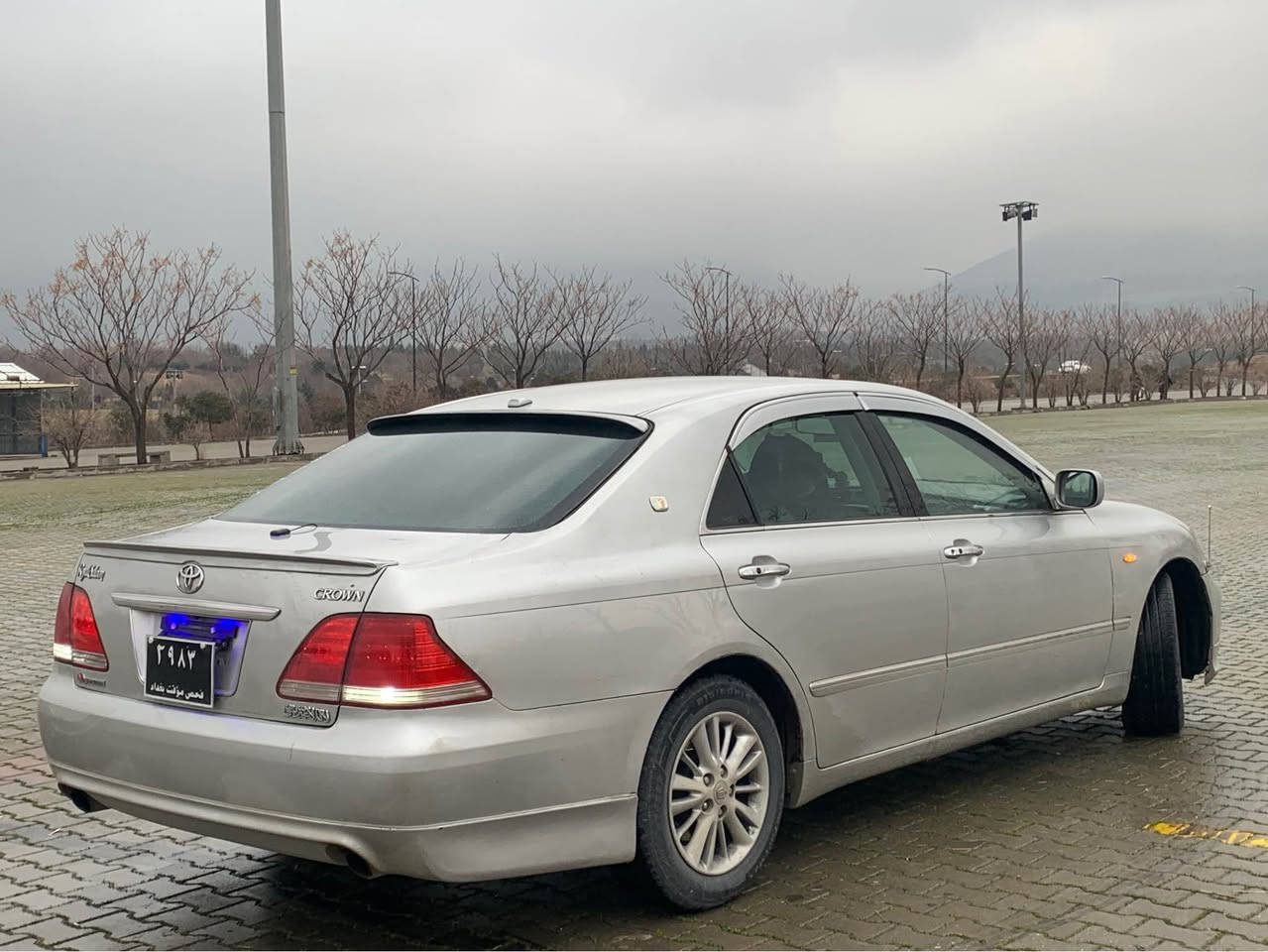 شاهینە براااوە ٢٠٠٥ رۆیاڵ کامل کراوە بە سپۆرت ١٨٢ بێ دوکەڵ ناو  کرێمی دوو دوگمە . لۆک لۆکە سەیارەکە کامل جوانکاریە سەیارەی مالە پرسیاری ٢٥٠ مەسرەف مەکە  هەمو گیانی بەشەرت مالی دۆستە. لە سلیمانیم  سعری ٤٥ مەجالیکی برایانە *********** السليمانية, العراق
