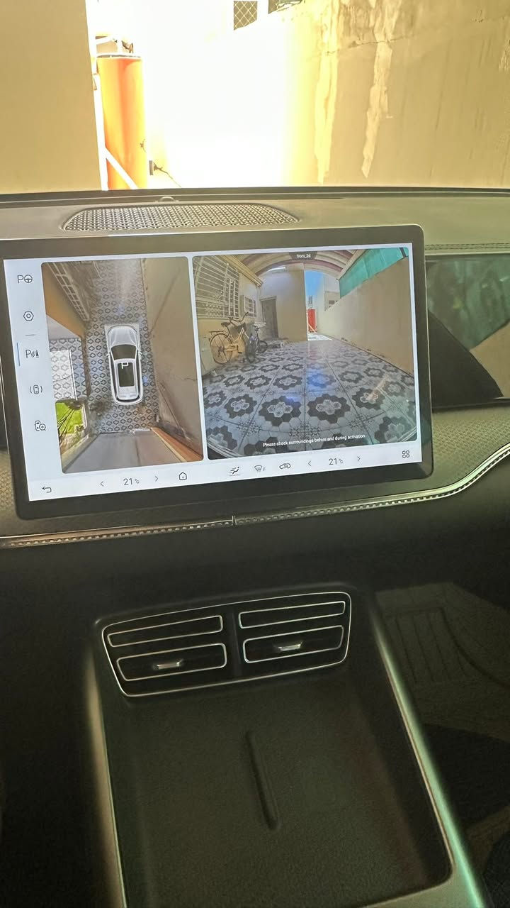 BYD song bro 2025
رقم بغداد بأسمي
ماشية ٥ الف
على وضع الشركة
فول ما عدا الفتحة
١٣ كامرة
١٢ حساس
قيادة ذاتية
مانع اصطدام
تنبيه خروج عن المسار
مري شفط
٧٥ كيلو بالشحن
١٣٠٠ كيلو بالبانزين(تفويلة ٤٥ لتر)
اوتو بارك
اتصال/ ***********
