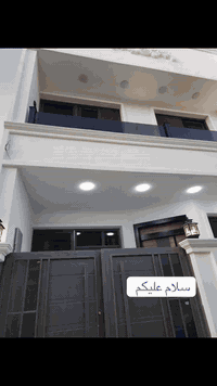 سلام عليكم بيت في حي دجلة السكني شارع ١٦  ١٠٠ متر يحتوي على ثلاث طوابق بناء درجة أولى سند ٢٥ تنازل شركة الاستفسار ***********
