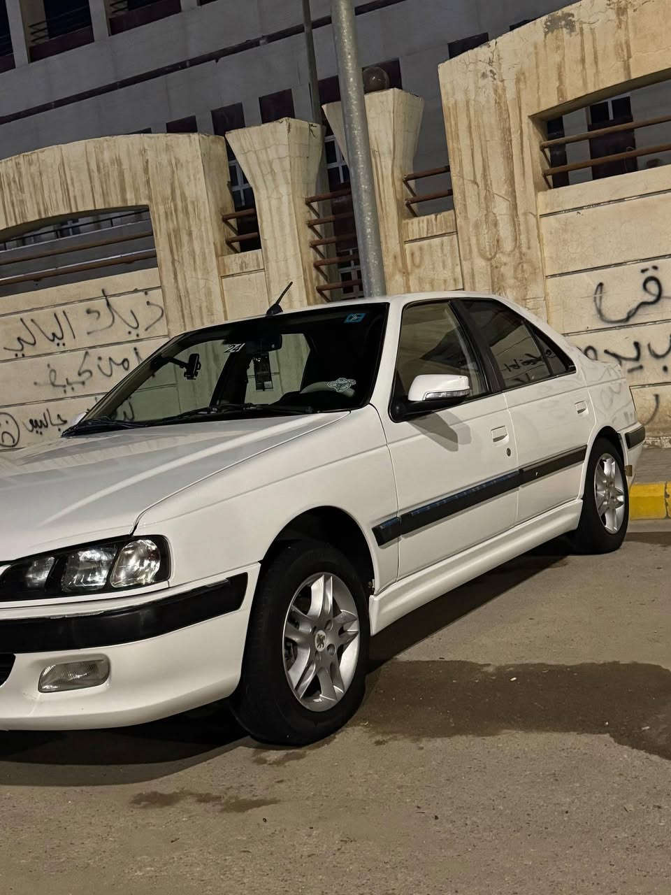 للبيع بيجو بارص 24
سلام عليكم بيجو بارص للبيع موديل 24 
سياره بسمي رقم قادسيه استخدام شخصي  
كفاله عامه مكينه كير تبريد حداديه كله جاهز
سياره  مواصفاتها 
مري شفط اشاره بل مري 
تحكم ستيرن 
كشنات كهربائي 
ويل كب 
شاشه 
حساسات كامره خلفيه 
تبريد قطعتين 
مكينه 1.800سياره جاهزه ماشيه 59 الف 
مكاني سماوه الرميثه السعر 82 وبيها مجال بسيط 
رقمي ***********
