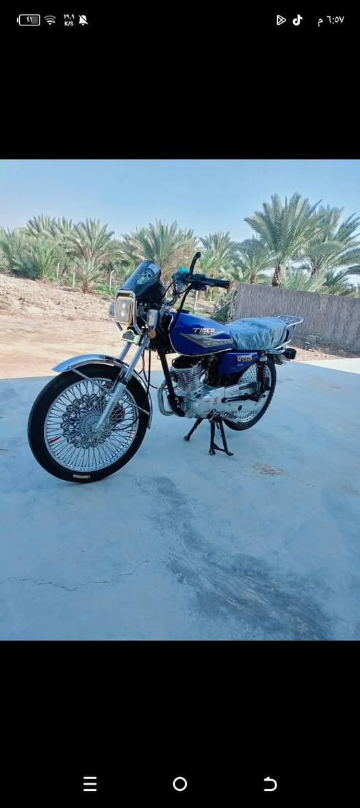 سلام عليكم شباب دراجه للبيع كفاله عامه دراجه نضيفه مكاني حله يم شريفه السعر 650 وبيه مجال لطيبين لاتنطي سعر بكيفك خابرني اوراسلني وتامر أمر ***********
