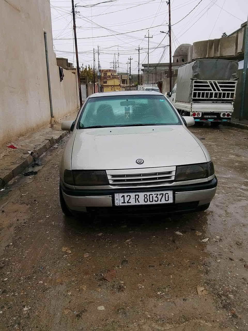 السلام عليكم
للبيع أوبل فكترا حجم 18رقم نينوى اجنبي جديد السيارا بسمنا كاربون بانزين بيها ورقي موديل 91 صبغ جماليه بدون ضرر مواصفات سلايت +بور +طخم جديد +تواير جدد
 +دوشمه جديده سيارا ترايك وين ما تريد شرط التحويل السعر 47وبيها مجال 
الاستفسار على الرقم ***********/***********
