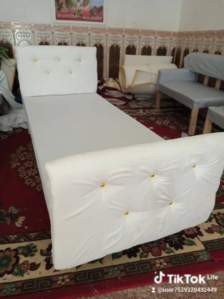 جرابي خشب شغل ثقيل ودرجه اولى وحسب الطلب للون قماش قديفه ناشف خاص بالدوشمه سعر الوحده 65 الف مكان ناصريه واكو خدمة توصيل داخل الناصريه للاتصال *********** او ادخل خاص وبالخدمه
