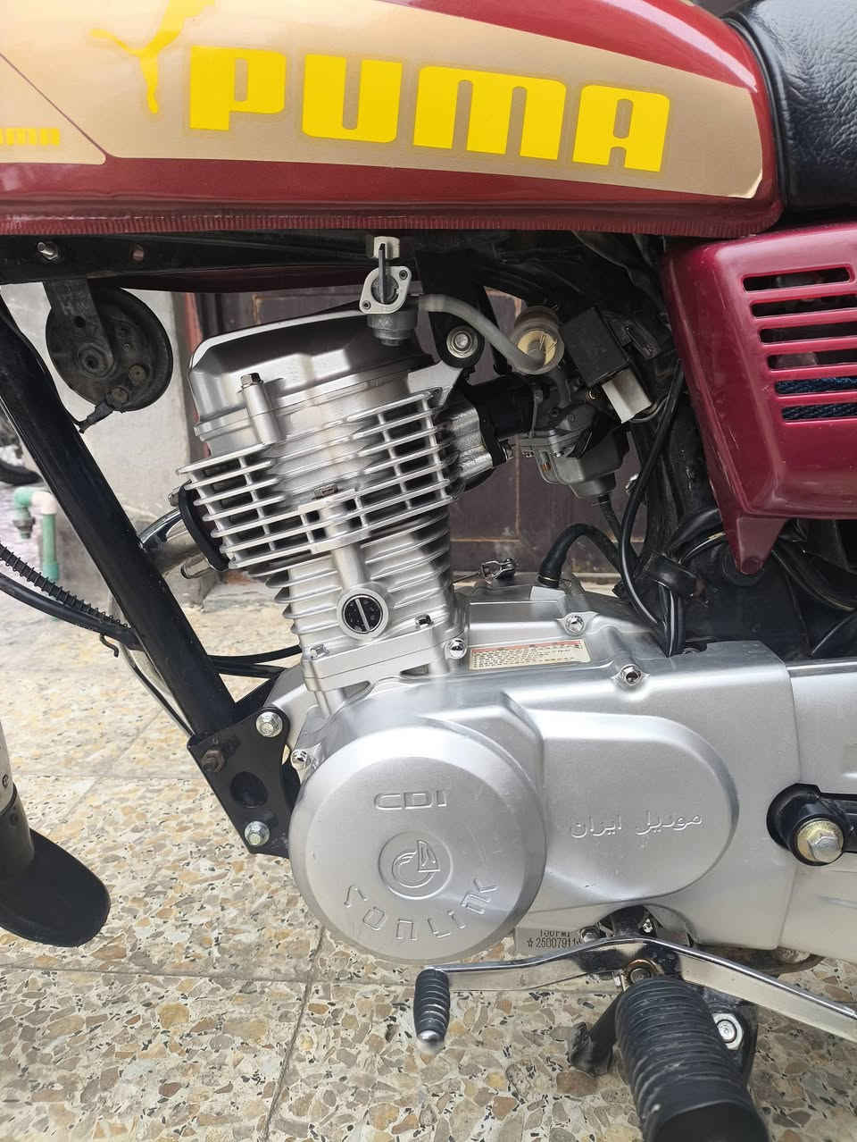 سلام عليكم دراجه نامه امتياز شبه شلامجه 3 احرف  موديل2025  الدراجه حلوه و خير من الله و بشوفتك عينك مثل ما موضح بل صوره السعر 625وبيها مجال
كربلاء قضاء طوريج حي الجمعيه 
متواجد واتساب***********
