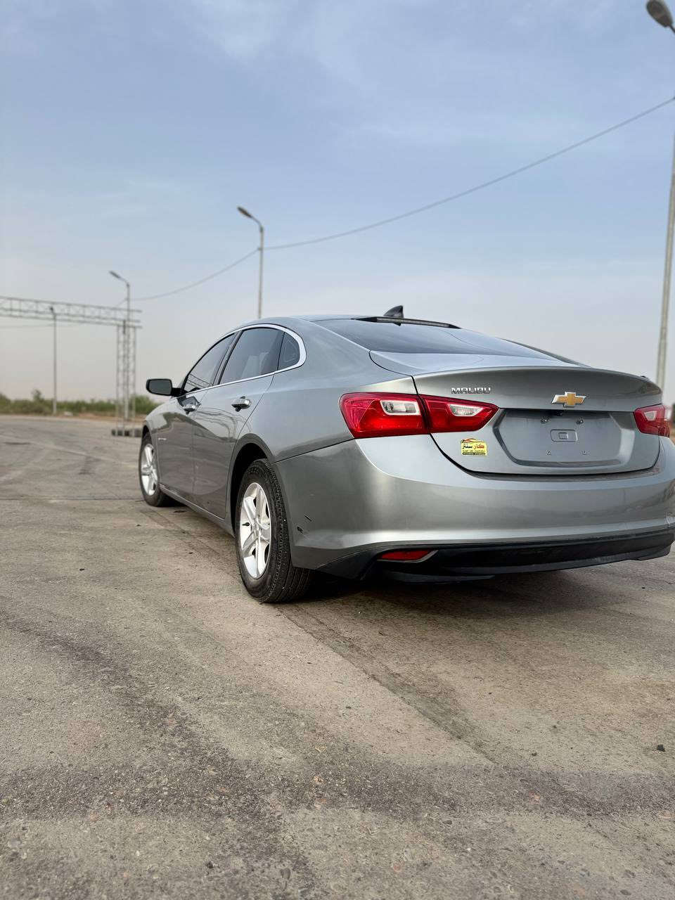 السلام عليكم
ماليبو 2023

ls 

ضربته بس هاي الموضح بلصوره

الجاملغ متعدل ومصبوغ 

وقبق الجنطه مبدل نفس الون

ماشيه43الف كيلو

السياره عوزهه بس رقم وتترقم جميع المحافضات

السعر115وبيهه مجال بيع مستعجل

للاستفسار ***********
