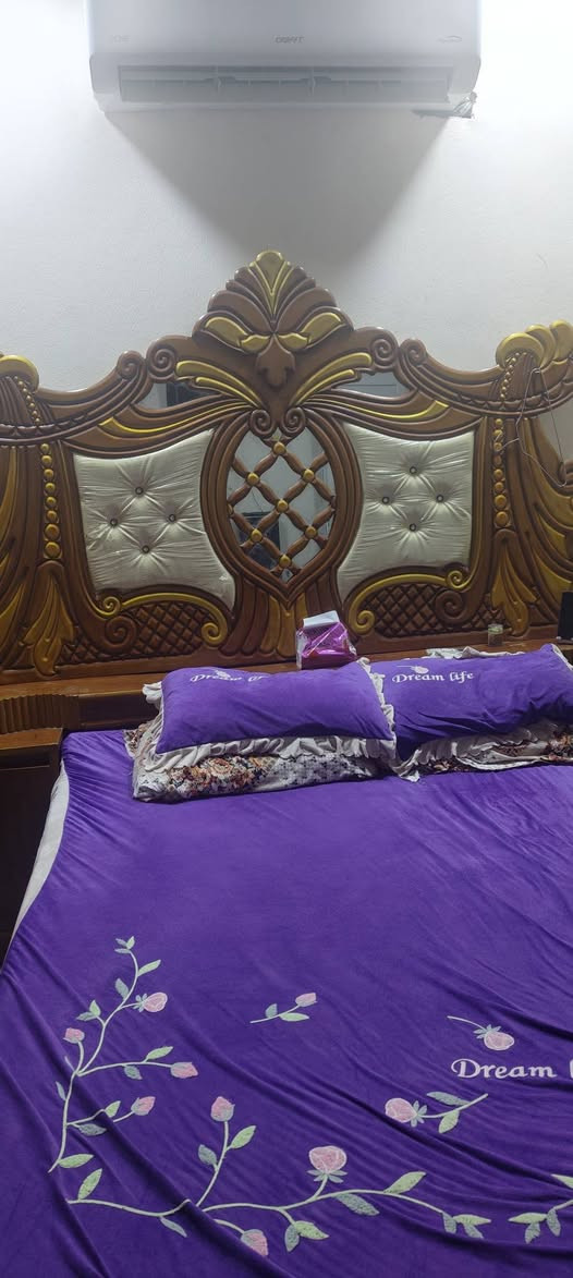 غرفة نوم للبيع ٦ بيبان بدون ملحق مكان بعقوبة حولي التحرير السعر 500 قفل للستفسار على الرقم التالي ***********
