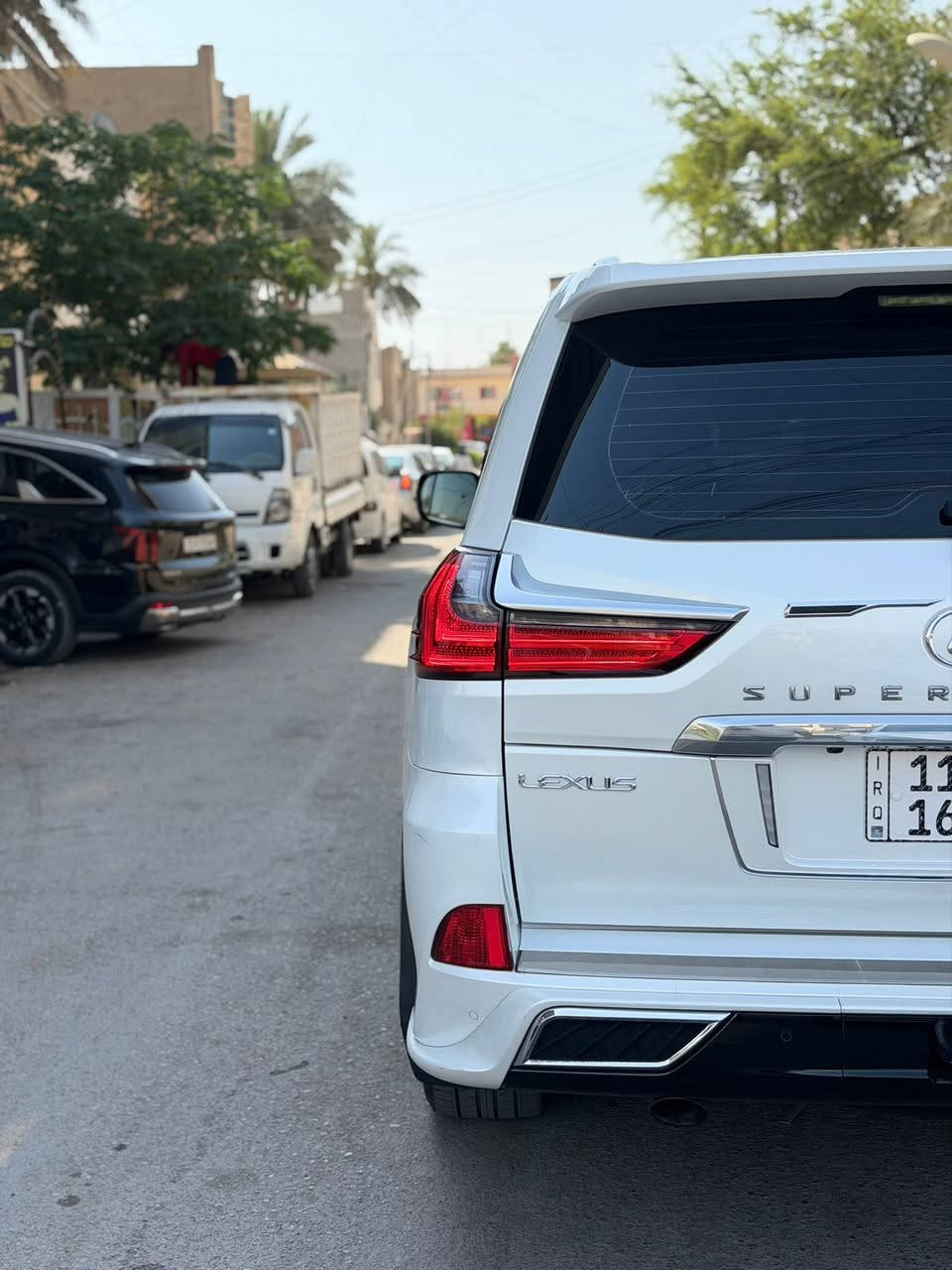 سلام عليكم 
لبيع لكزز 2020سوبر سبورت 
كفالةعامة من الصبغ والبارد 
مغلفة PPF
السيارة سيرفز كلة بل شركة بعدهي بوضع الشركة
السيارة بسمي العنوان بغدد البنوك 
***********
