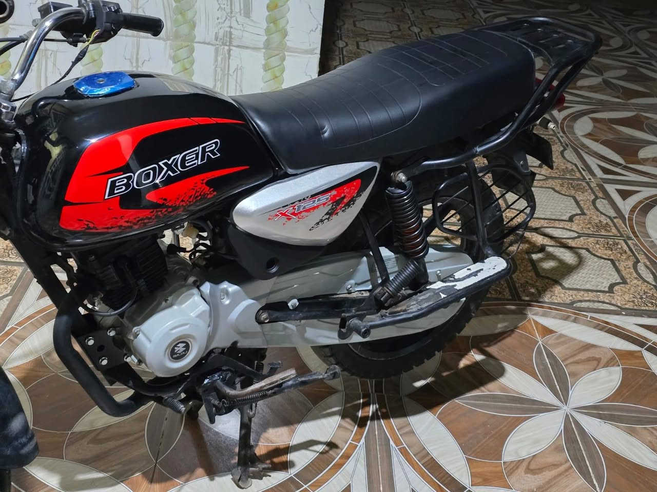 سلام عليكم بوكسر ٢٠٢١ اوراق كامله
مكينه بيهه خيط تبخير قليل دخن 
مكان ذي قار  جبايش
رقم الهاتف ***********
 سعر 1250 أو مراوس بستوته اوراق
