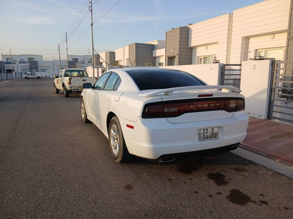 دۆج چارچە ر2011گیێڕومە کینە بە شە رت  مە کینە ی شە ش پستۆنی 3600سبوخ عام نیە بە ڵام من بە عام بۆیاخ دە ی فرۆشم بە شە رتی ئە وە لیات حاسیبە ئە ی فرۆشم سە نە وی عە سلیشی لە گە ڵە گۆڕینە وە ش ئە کە م بە سە یارەیە کیش به دڵم بئ ژم*********** كالار, السليمانية
