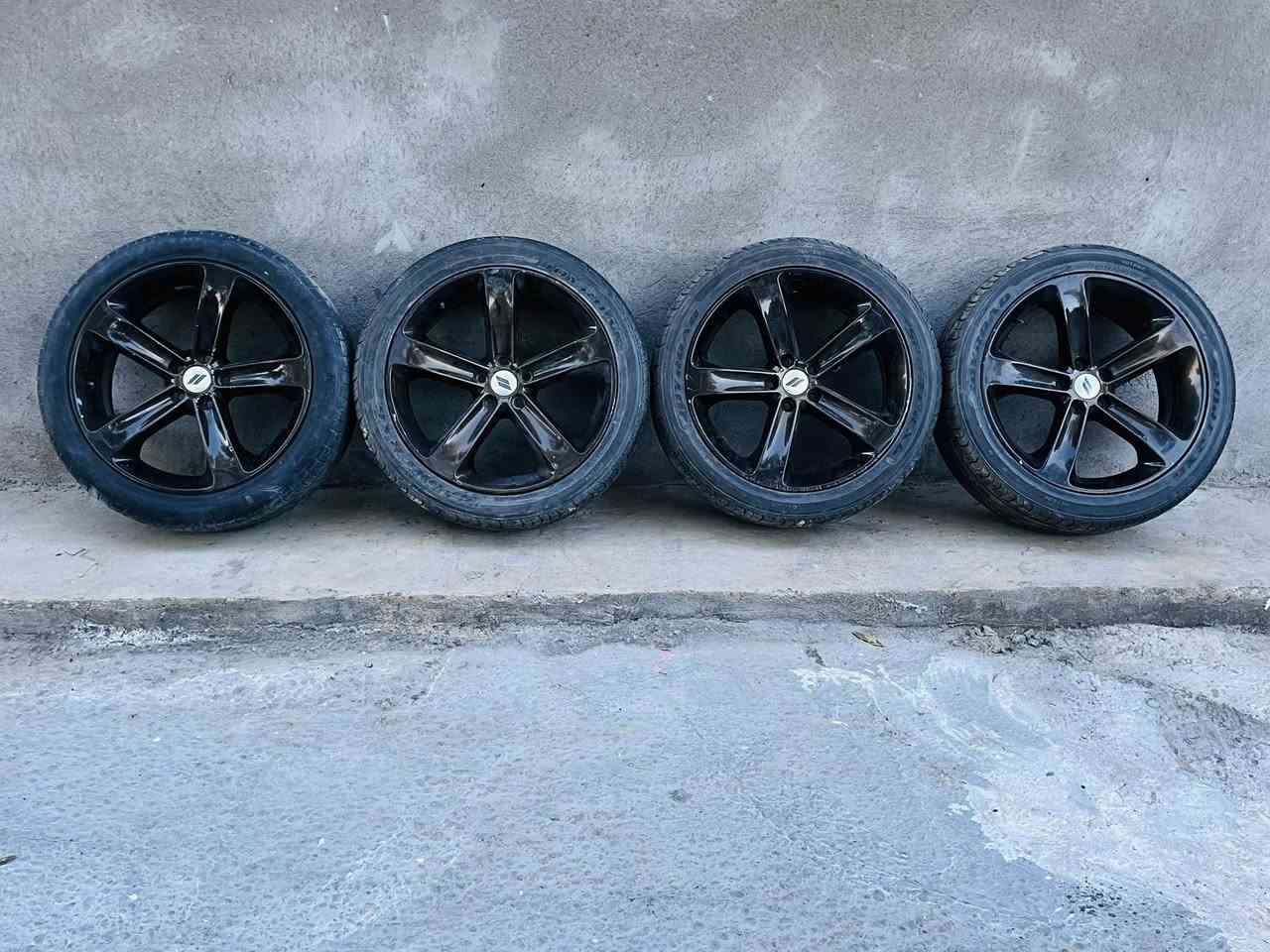 ويلات 20  مكفولات من عواج وتصليح ولحيم جدد بس مصبوغات هنه وتايراتهن للبيع او مراوس بويل ويلد مكان كربلاء ***********
