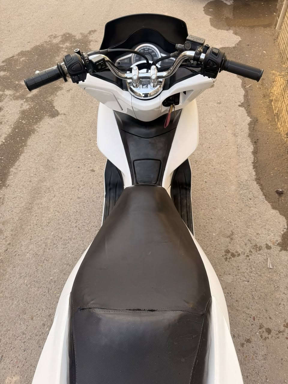 Pcx جيل ثاني ياباني
مكفوله كفاله عامه
دراجه جديده امانت الله
شراي خابر مو شراي لتعبني فدوا
مكاني البلديات/تقاطع المرور
***********
السعر: مليون و650وبيهة مجال
