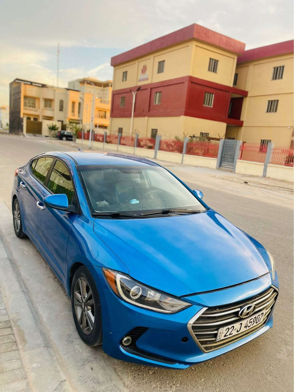 السلام عليكم للبيع النترا موديل 2017 وارد امريكي رقم اربيل دولي سنويه لل 28 تحويل او وكاله شوكت متريد موتصفات SE دواخل لونين تحكم ستيرن شاشه كامره مثبت سرعه كروز محرك 2000 دوش مامفتوح سياره جديده كلش وجاهزه للاخير محرك كير حداده تبريد تدفئه تخم تاير ماكو اي نقص السياره حادثهه من امريكا مدكر ايمن وبتب وبلعراق نصبغت حزام اثر شخوط مابيهه اي دواخل  بجم كبس شركه شلع باقي السياره مابي شي  نقصهه بس سايق السعر 107وهاذا رقم صاحبهه مكاني بصره *********** البصرة, العراق
