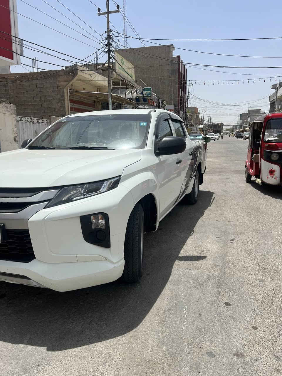السلام عليكم بيكم متسيبوشي للبيع L200 موديل 2023 كفالة
عامة باسمي ماشية km 40,000
***********
***********
