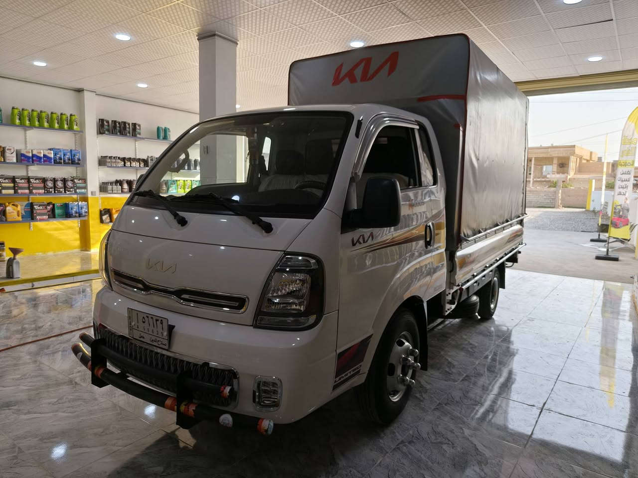 السلام عليكم كيا بعيره 4000 للبيع موديل2023 
رقم صلاح الدين بسمي 
سياره جديده حلوه جاهزه على الشغل
تايرات جديده محرك شرط
***********
***********
