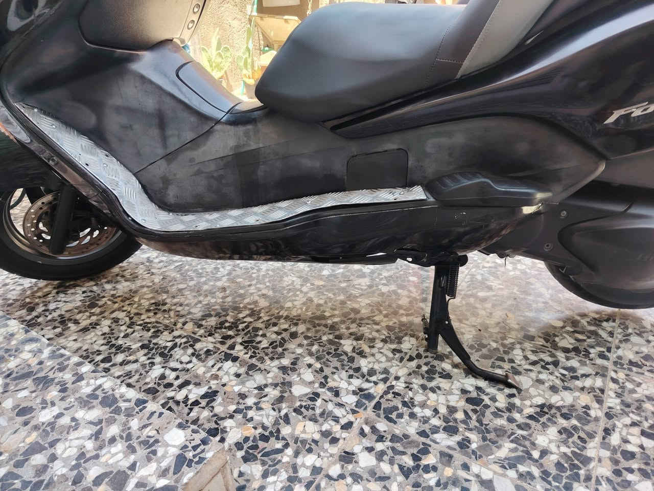 السلام عليكم دراجه 08جديده عميه بلاد
ستوني مسويلهه ادامه مبدل جويتر ونوزل وفيت بم وبلك دراجه مال جني رون واحد ونص السعر (مليون) وبيهه مجال العنوان بغداد منطقه العماري ***********
