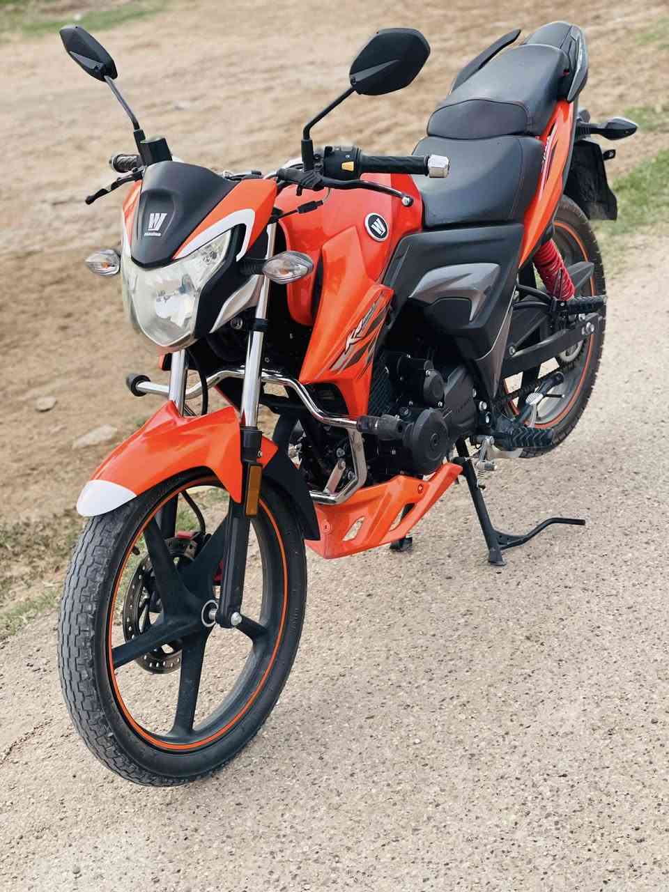 السلام عليكم 
هاوجي بطح موديل 23 للبيع مسجل كامل تحويل مباشر فول نضافه ويا سويجات اثنين وبصمات اثنين شخط واحد مابي شرط اذا مو تراي مال زيرو ونعومة فول مرجوع رايده (ب17ونص)وبي مجال للشراي 
مكاني الرمادي صوفيه شراي اتفضل خاص او اتصل ع رقمي والموشراي يعبر المنشور بكلام طيب 
***********
