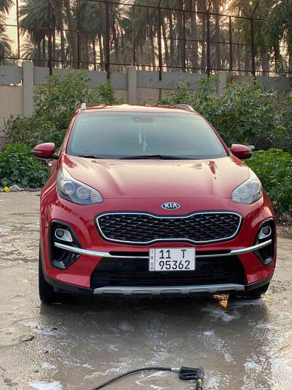 سبورتچ 2020 فول مواصفات عدا الفتحه
الضرر اربع اصابع بالباب الخلفي ومامبينه
السياره خير من الله مابيها نقص
مكاني بغداد الدوره
الاستفسار الاتصال على الرقم :‭***********‬ أو واتساب
