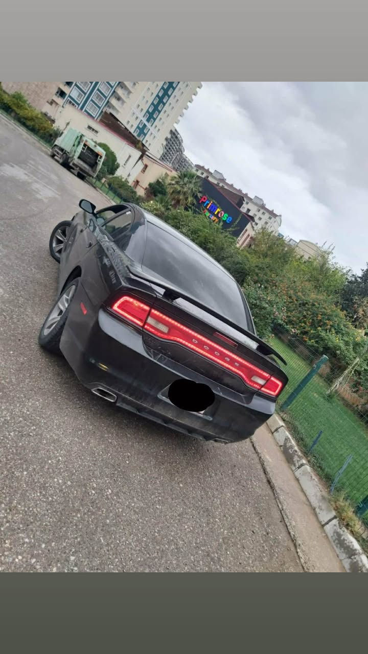 Dodge charger 2014
یەک پارچە بۆیاغ گێڕ و ماکینە بەشەرت 
نرخ ٨٥ محامەلە 
*********** واتساپ و ڤایبەری لەسەرە أربيل, العراق
