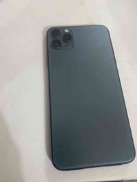 ايفون 11 برو ماكس ماستر ما مفتوح كله شغال ذاكره 64 سعر 325 مكاني بغداد...