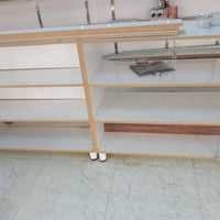 رفوف للبيع   07811223466