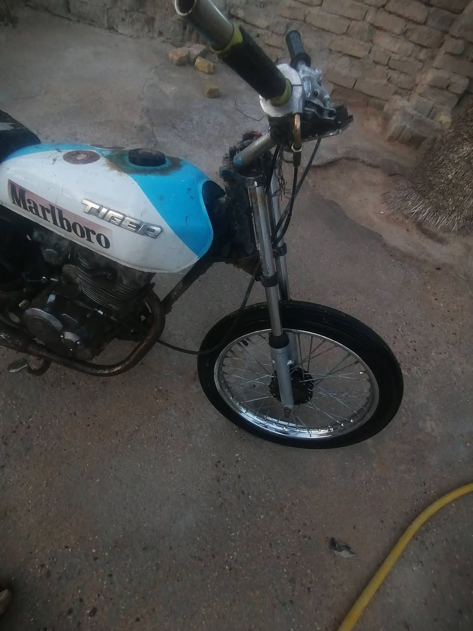 السلام عليكم ورحمة الله وبركاته شباب دراجه للبيع دراجه زينه ومناسبه الاتصال علاه الرقم *********** الشراي بي خير ويدلل مكان بابل قضائ الكفل
