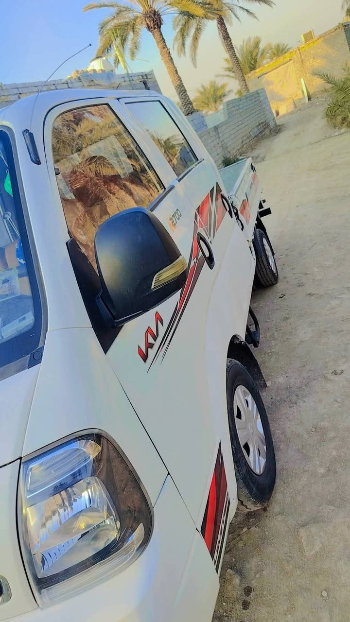 كيه حمل للبيع موديل ٢٠٢١ رقم قادسيه سنويه ل ٢٧ كير ومحرك وكسن وتخم تاير وحداديه عل الشرط مكان الداونيه الحمزه الشرقي رقم الهاتف ***********
