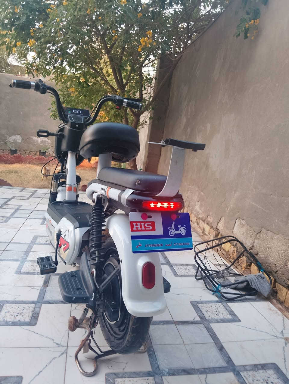 السلام عليكم دراجه شحن للبيع بطاريات جدد استوني خليتهن والدراجه نضيفه كلش يعني مانقصهه برغي السعر 250 وبيهه مجال المكان ديوانية


**إذا كنت صاحب هذا الإعلان وتريد حذفه لأي سبب، رجاءا أرسل رسالة إلى الدعم الفني**