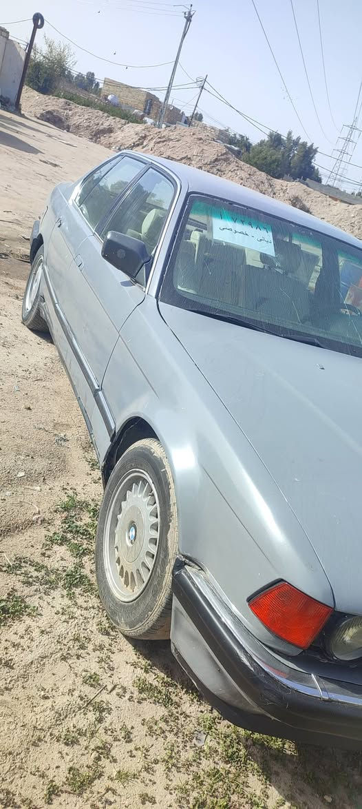 بي ام 735 رقم ديالى فقط سنويه ضايعه السعر 28 وبيه مجال المكان النجف ***********
