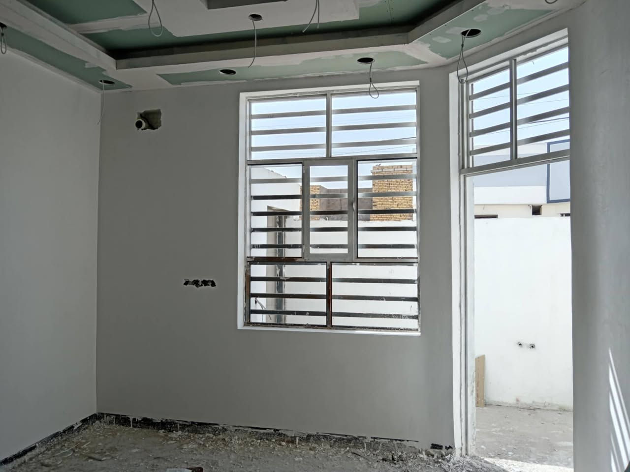 لباخ بورك وسمنت وجص متفرغ حاليآ مكاني نجف اليحب يتواصل وياي  واتساب رقمي ***********
