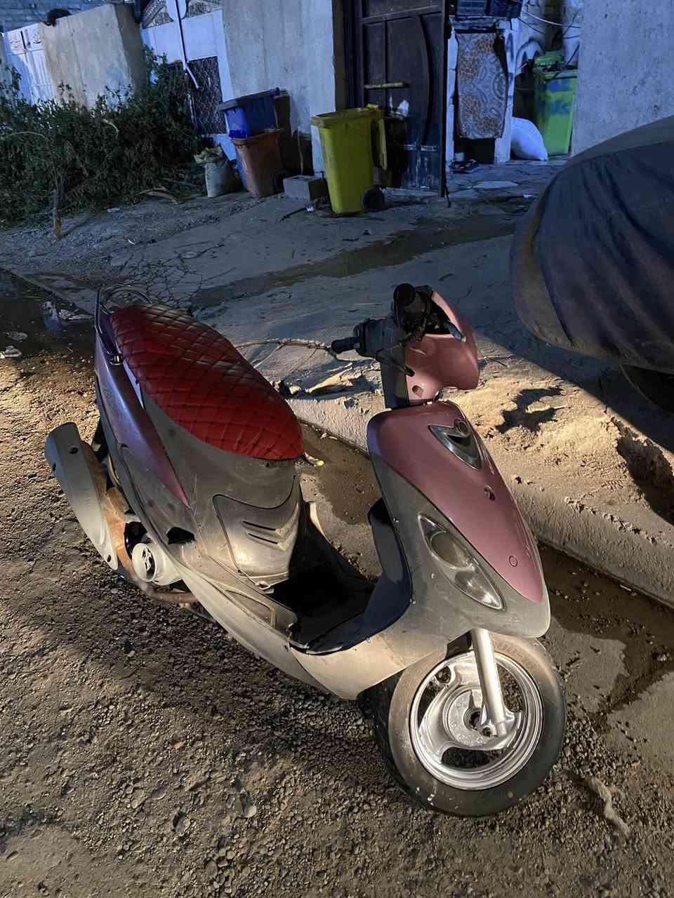 السلام  عليكم
ماكس منغولي للبيع دراجه شغاله هندر 
كهربأيات شغاله مكينه لا نضوح لا تبخير لا تنقيص 
شلعه معدل خير من الله عوزه ترتيب السعر 375 
مكاني بغداد العبيدي ***********
