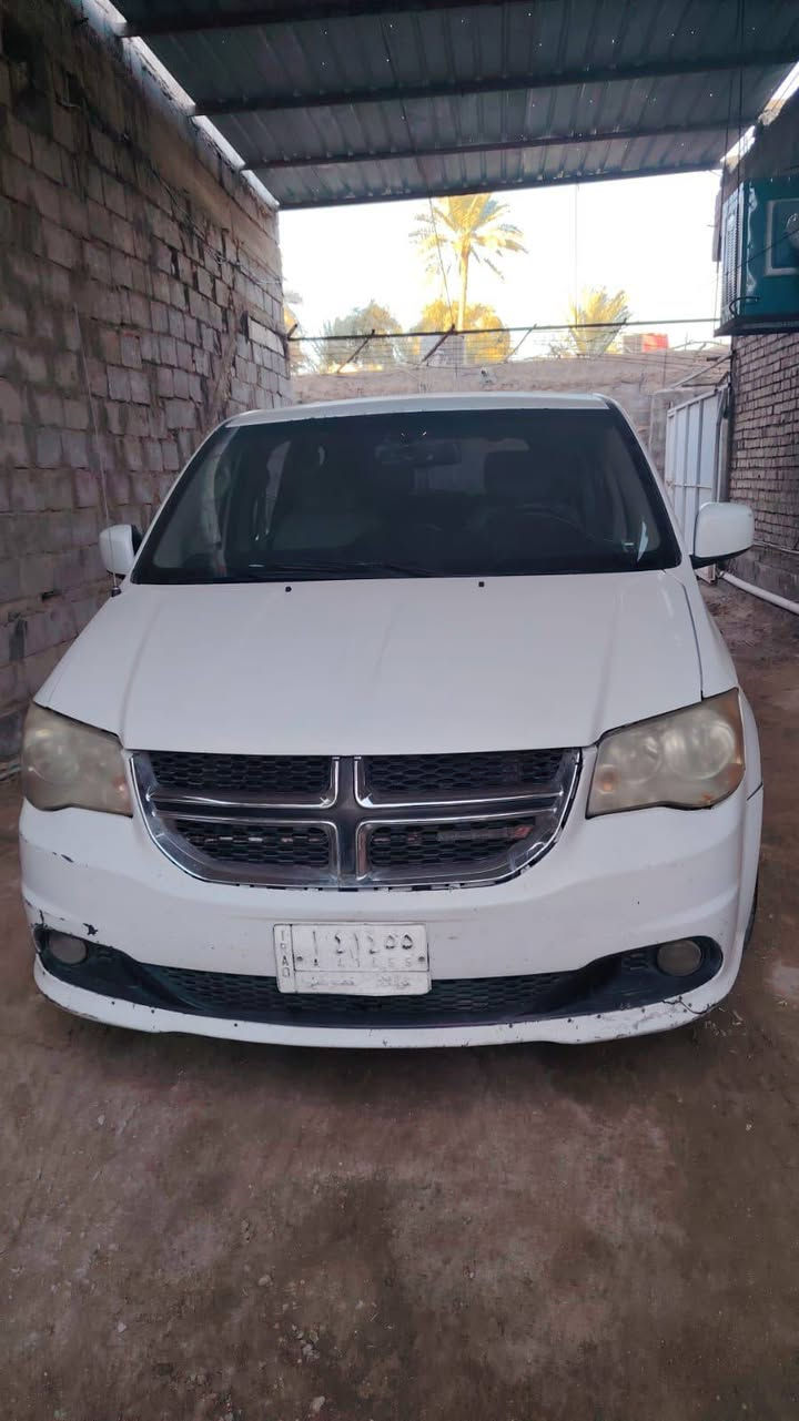 سلام عليكم حبايب
للبيع موديل 2011
ماشيه 75
سعر 120$بيه مجال 
حادث جاملغ امامي 
***********
عنوان كربلاء
