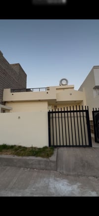 حي الجامعه • دار للايجار • ١٥٠م