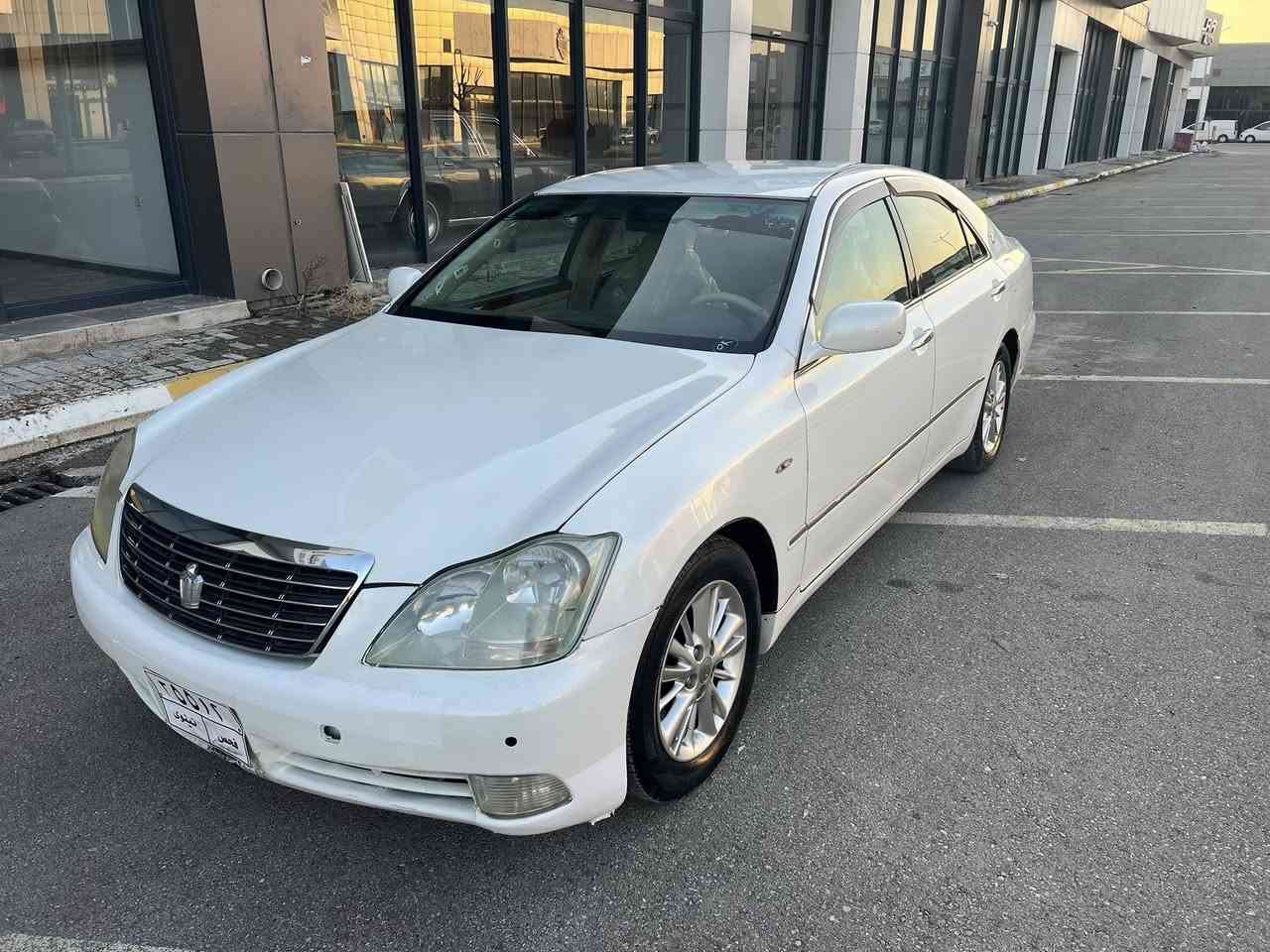 شاهینەیبراوە
مۆدیل 2005
دو وگمە 
ناوزەرد 
گیرو مەکینە بەشەرت 
دەعممو لیدراوی نیە
تەبرید ساردو گەرم ئیشە کا 
بیتەقەورەقە دەعامی بۆ دەعامی بەشەرت
سعر  43 $ گەلا قوفلی 
***********
