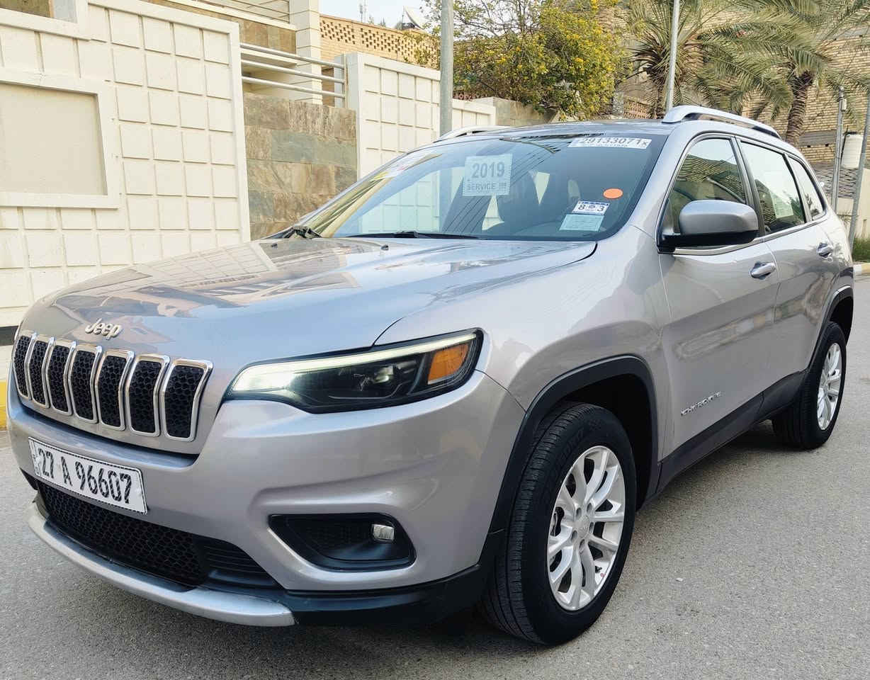 السلام عليكم جيب بزون موديل 2019وارد امريكي حادثه حافه البنيد فقط بدون ضرر داخلي شرط الفحص وصور الحادث ورقم الشاصي  وكتاب الفحص.بل منشور محرك  2400مامفتوحه عل بلااد رقم ذي قار تحويل مباشر هزه وسنويه جددلل2028 سياره جاهزه تبريد ثلج تخم تاير حداديه خلفي امامي 100ب100مواصفات نص فول معروفه  مكان السياره ناصريه حي التضحيه السعر 137وبيه مجال تفاصيل اكثر اتصل ***********
