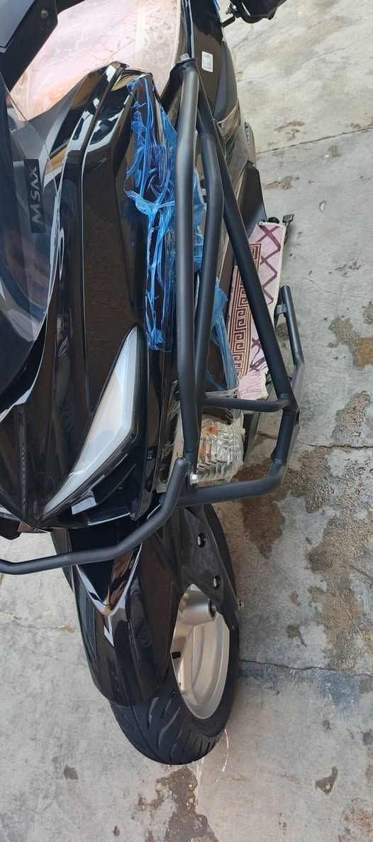 موطور شحن بطارية ليثيوم سرعه حقيقي 100 جديد مستخدم شهرين فقط للبيع السعر مليون و 800 وبي مجال ***********
