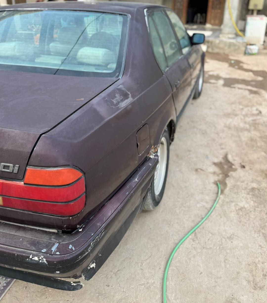 Bwm موديل 91 
وارد ياباني تبريد ثلج محرك كفاله كير كاسحه 
بدي ع صبغ الشركه 
ترايك للبصره وشكد بيك امشي

حجم 740 
سعر 55 وبيه مجال حك الجيه
غرفه جديده
كهربائيات كله شغاله 

متواجد ع الفيس 
وهذا رقم حمودي ‭٠٧٨٣ ٨٩٨ ٧٠٠٣‬
