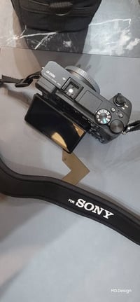 #للبيع sony A6500  السلام عليكم شباب، معروض للبيع كاميرا ميرورليس احتر...