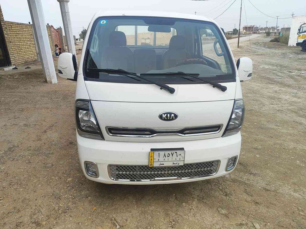 كيا بنكو 2021 (2700) رقم واسط انكليزي بسمي تحويل ثاني يوم سيارة مكفولة تخم تاير صدر حداديه كير مكينة
الناصرية قضاء الفجر ***********
