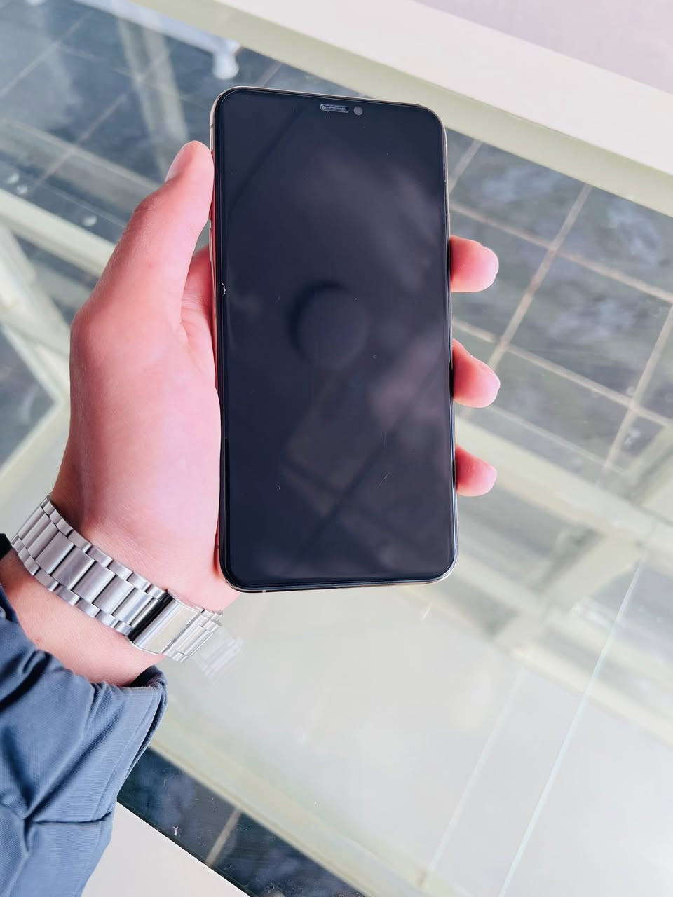 iPhone 11 pro max
لون ذهبي مميز شرق اوسط
ذاكرة 256
تك خط
بطارية 100 مبدل شرط اصلي بدون صرف 
نضافة داخل وشاصي 100‎%‎
الاستفسار : ***********
