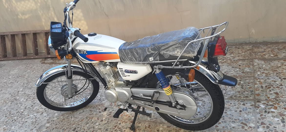 سونك نامه مديل 25 سعر750وبيها مجال كلش بسيط مكان سماوة قضاء الرميثة الموشراي لا يتصل فدوا رحتلك ***********
